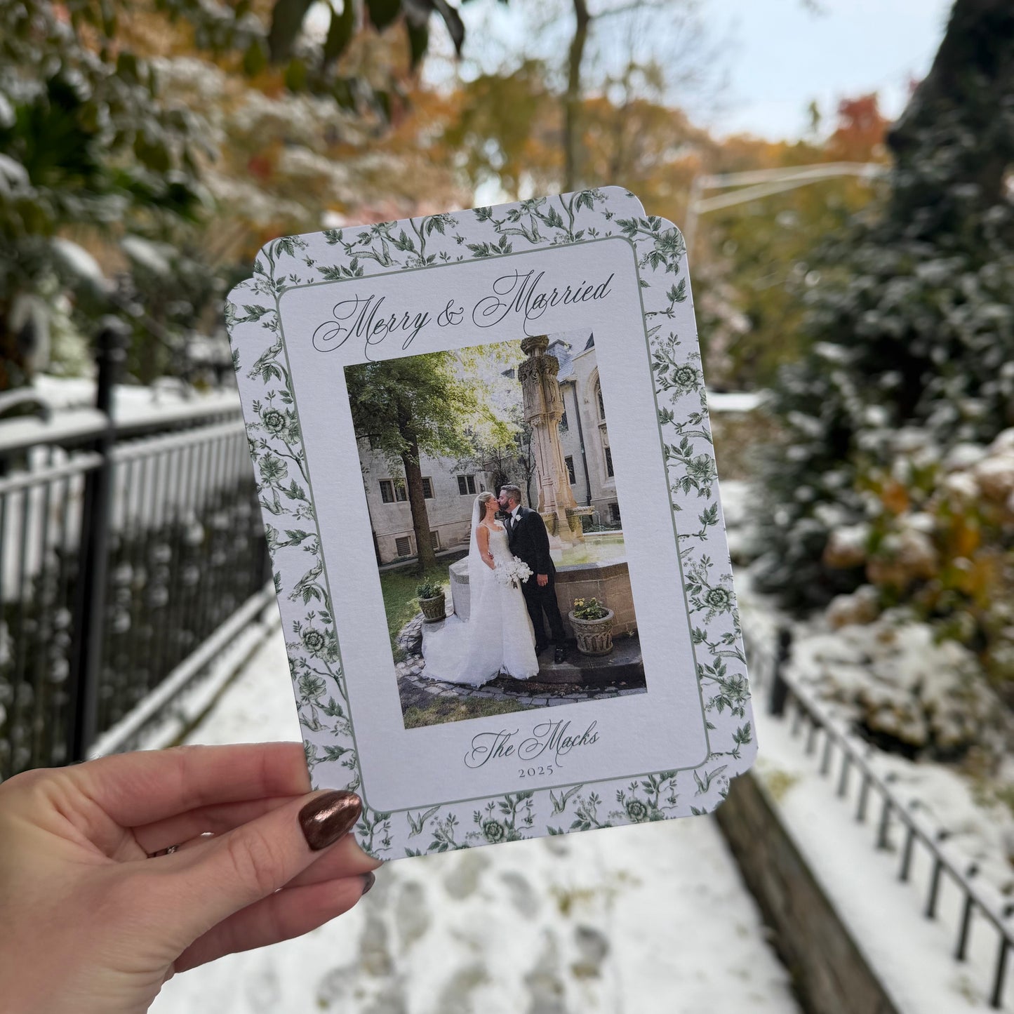 Altgeld Holiday Card | Vertical | Evergreen