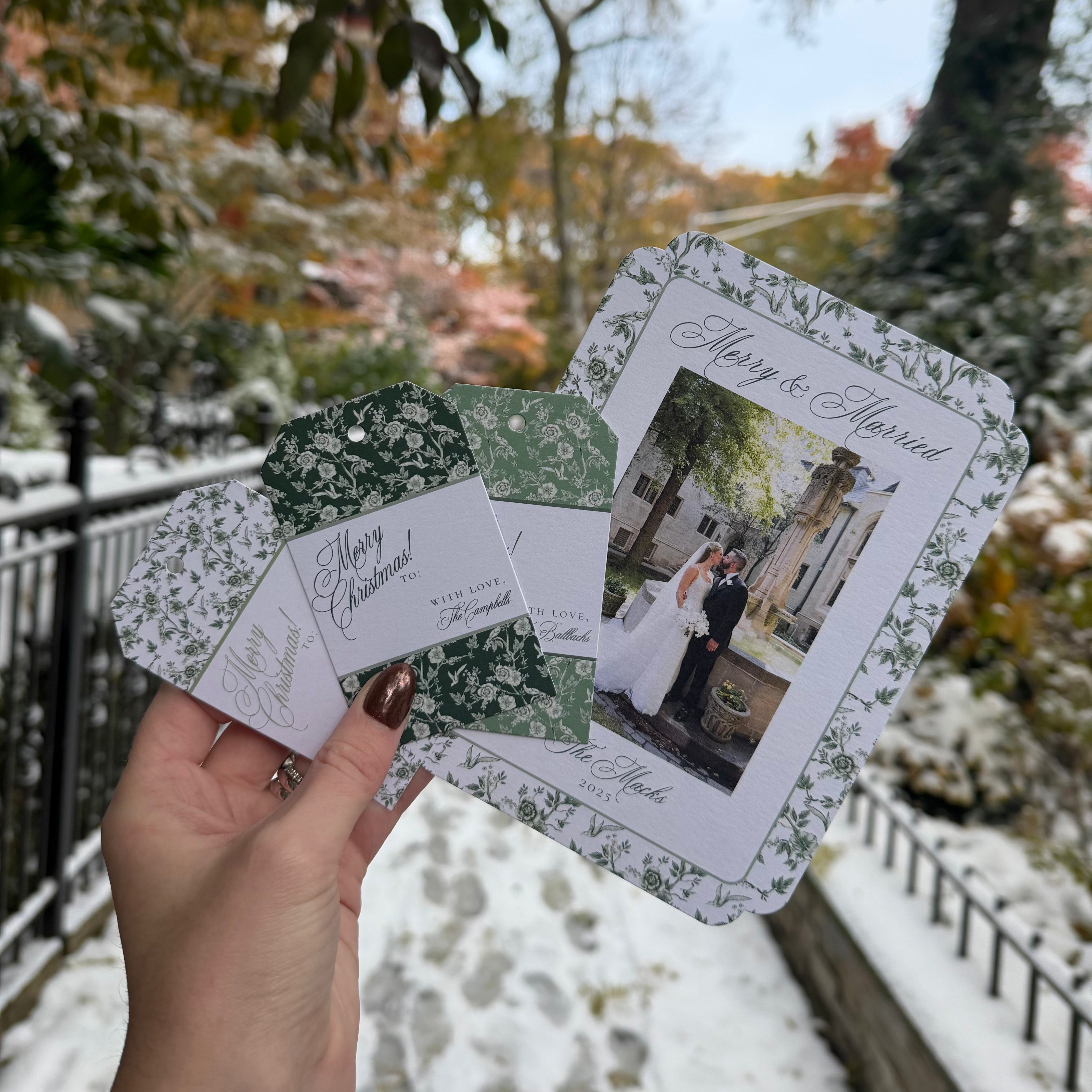 Altgeld Holiday Card | Vertical | Evergreen